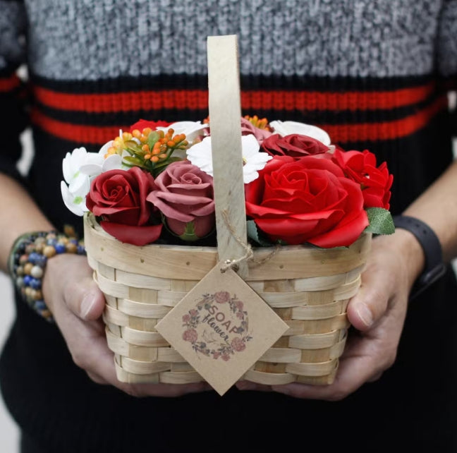 Flores de Sabonete em Cesto de Vime
